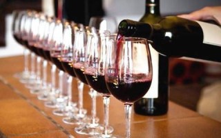博纳罗红葡萄酒2016年价格大介绍(价格变动原因及未来趋势分析)